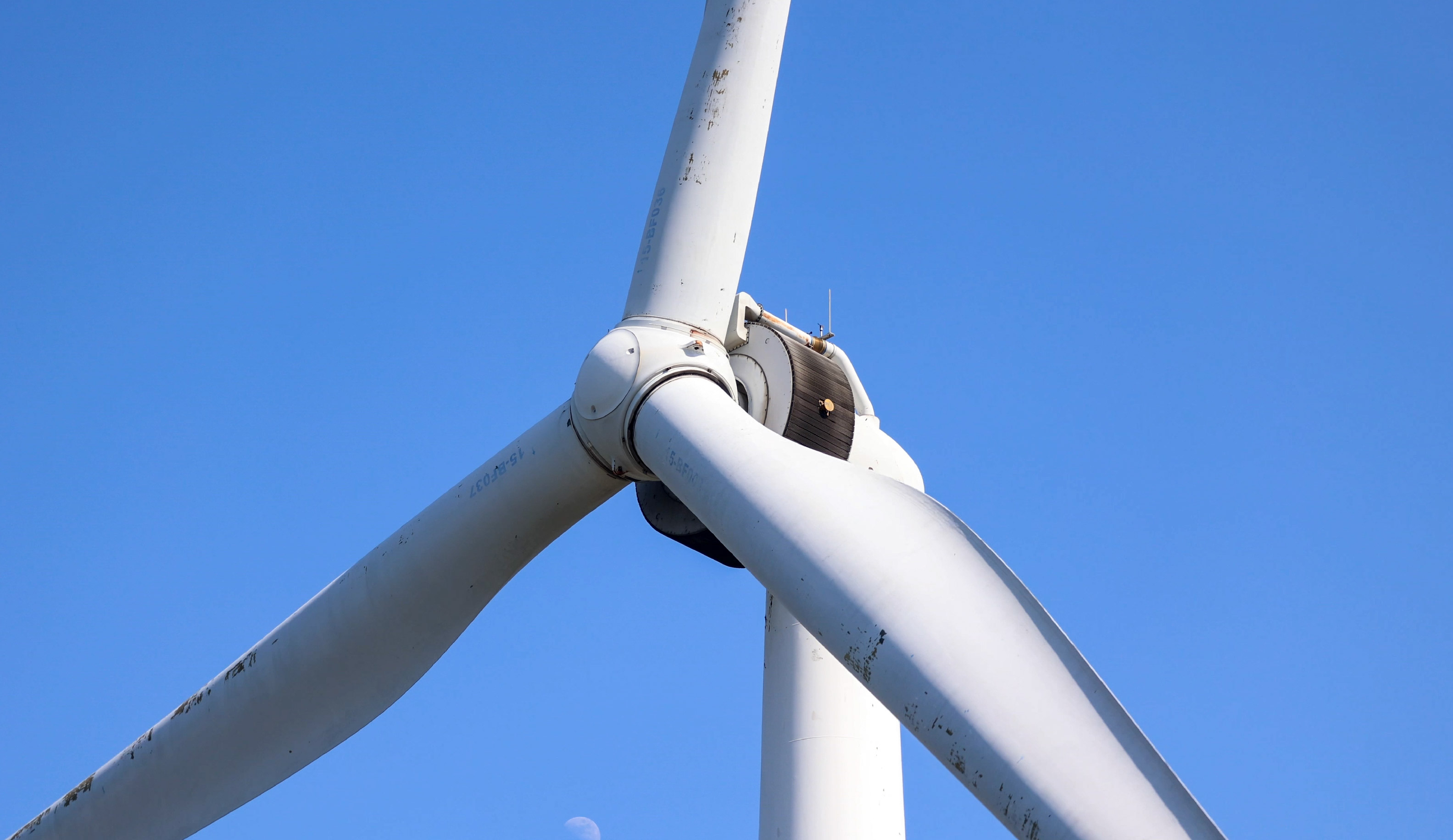 小型直驱风力发电机